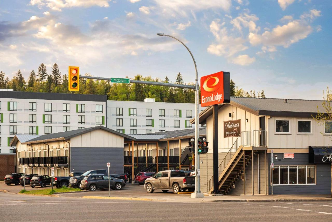 Econo Lodge Принс Джордж Екстериор снимка